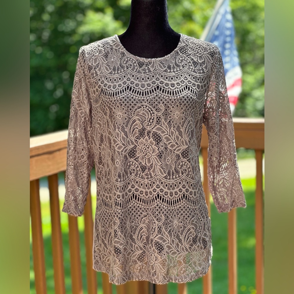 Maurice’s Lace 3/4 sleeve top